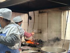 -正宗杨记普洱酸醋米线(总店)