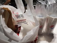 -肯德基(中纬店)