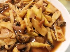 -山里人家土菜馆(茅山店)
