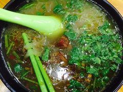 -志权牛肉面(灵山路店)