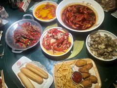 -叶派龙虾•招牌香辣蟹·海鲜(中海国际店)