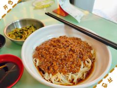 炸酱拌面-食惠里小笼包面馆(越秀店)