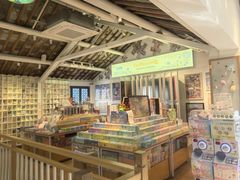 -猫的天空之城概念书店(苏州平江店)