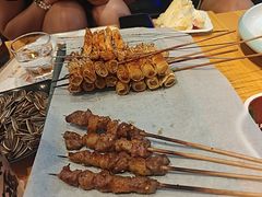 -华府九号海鲜烧烤大排档(龙域店)