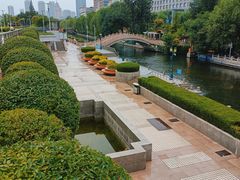 -泉城广场