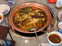 -阿婆情腊排骨火锅(金虹路店)