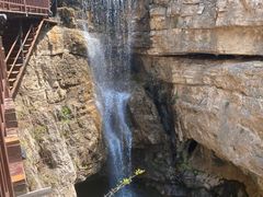 -大平台龙居瀑布旅游区