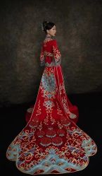 -Lady  Jane高端婚纱礼服馆