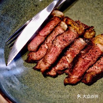好肉一块需诚意对待；2.5公分厚的Oyster
