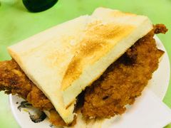 海鲜焗饭-胜利茶餐室