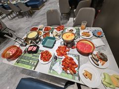 -金马门国际美食百汇(珞喻路店)