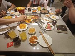 -海底捞火锅(宝龙广场夜宵主题店)