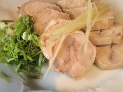 -穹六人间 people 6(岳阳路店)