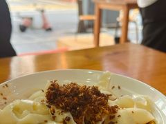 牛肉脆臊刀削面-华兴街自力面店