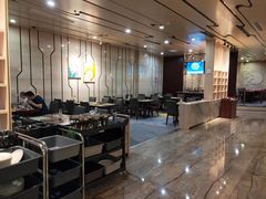 -龙跃国际大酒店自助餐
