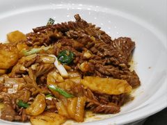 -闫府私房菜·老字号(恒隆店)