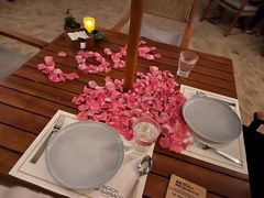 -三亚艾迪逊酒店·海滩烧烤 BARBACOA·现场乐队·浪漫晚餐·烧烤海鲜
