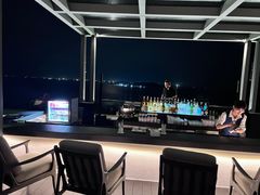 -瑰丽酒店·海吧·天际下午茶·现场DJ·天台酒吧