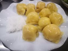 -粘豆包柴火铁锅炖