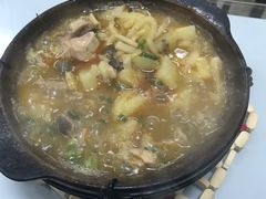 -丽丽三鲜螺蛳粉(田林路店)