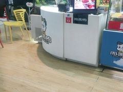 -周黑鸭(郑州新世界百货店)