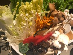 -享月汤皇·海鲜小火锅·聚会(曲江创意谷店)