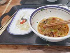 -云阿蛮云南生烫牛肉米线(奉贤路店)