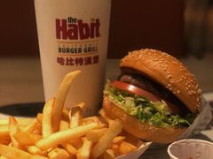 -The Habit Burger Grill 哈比特汉堡(复兴soho店)