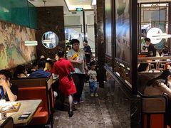 大堂-新白鹿餐厅(金鹰新街口店)