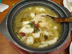 -周鱼小馆石锅酸菜鱼(活力汇店)