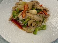 -汗腾格里·风味餐厅(新疆驻京办店)