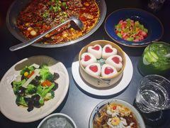 -麻六记(凤凰汇店)