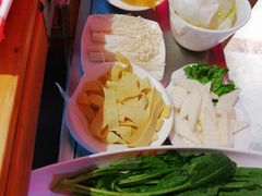 -重庆大队长火锅(凤城八路店)