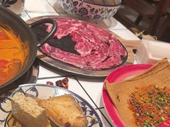 -旧街市鲜货老火锅(大光路店)