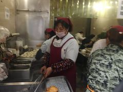 大堂-家阳赵师傅油饼包烧麦(粮道街店)