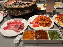-山焱·炭火自助烤肉(周浦万达店)