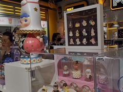 -泡泡玛特POPMART(上海环球港店)