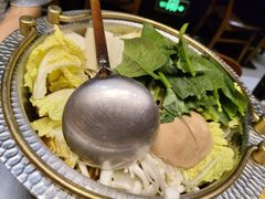 -8PINTS八品脱·日料·烧鸟·精酿小酒馆(莘庄店)