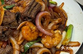Shrimp and Eel Over Bridge
