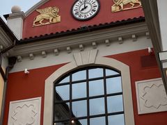 -佛罗伦萨小镇广佛名品奥特莱斯(疏港路店)