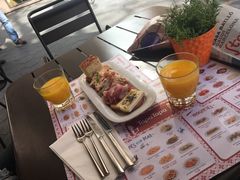 -Tapa Tapa