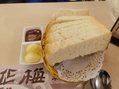 -华梅西餐厅(哈尔滨中央大街店)