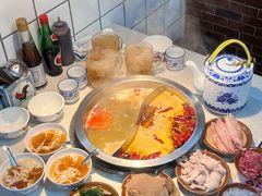 -芈重山老火锅(广州首店)