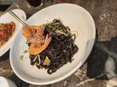 -港丽餐厅(高德置地店)