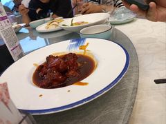 -侬佳蒸菜馆(听潮店)