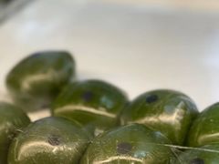 -白玉兰食品甜凤店(合生汇店)
