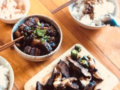 红烧肉-有肉食·虎九闽菜(798艺术区店)