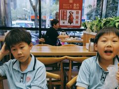 -裕记烧腊连锁餐饮(国商分店)