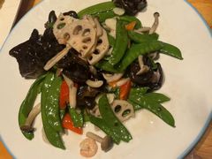 -快乐老家三鲜饺子东北菜(南六中路店)