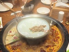 -佬土鹅肠火锅(解放路店)
